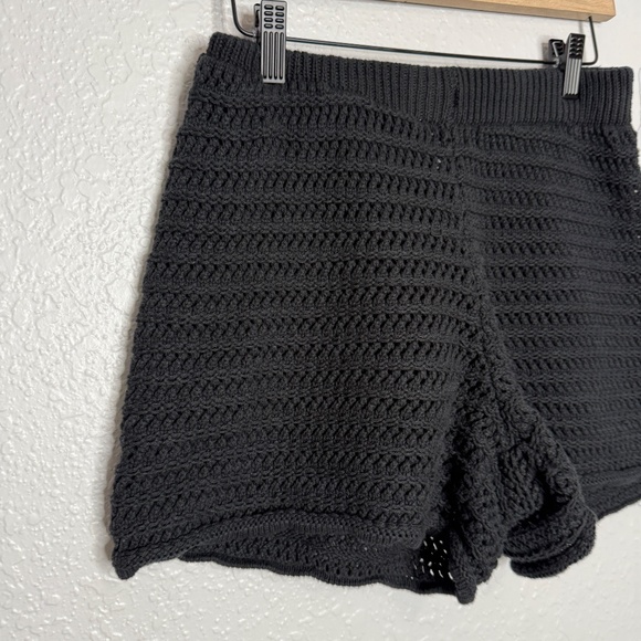 Wild Fable Black Shorts Crochet style -cp - Picture 3 of 7